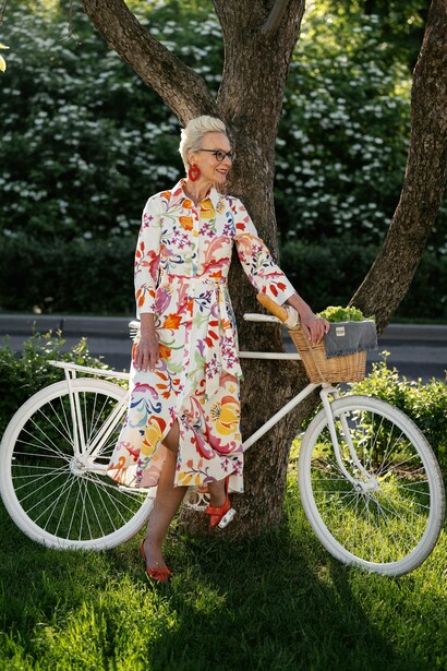 A prática esportiva também combate a inflamação crônica, um fator de risco para a degeneração neural. Doenças como Alzheimer e Parkinson estão associadas a processos inflamatórios persistentes no cérebro, que destroem gradualmente os neurônios. Exercícios moderados e regulares reduzem a liberação de marcadores inflamatórios e aumentam a presença de substâncias anti-inflamatórias naturais