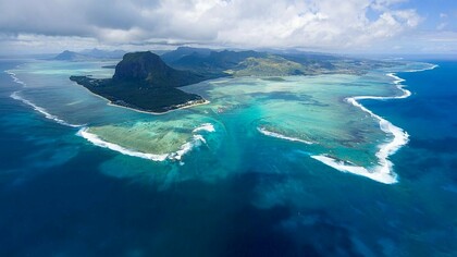 Le Morne Brabant è una penisola situata all'estremità sud-occidentale di Mauritius, nonché il lato più ventoso dell'isola