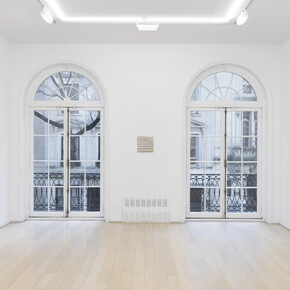 Various artists, Small is beautiful, exhibition view. Courtesy of Van Doren Waxter Gallery