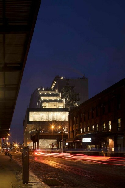El museo Whitney en la noche neoyorquina