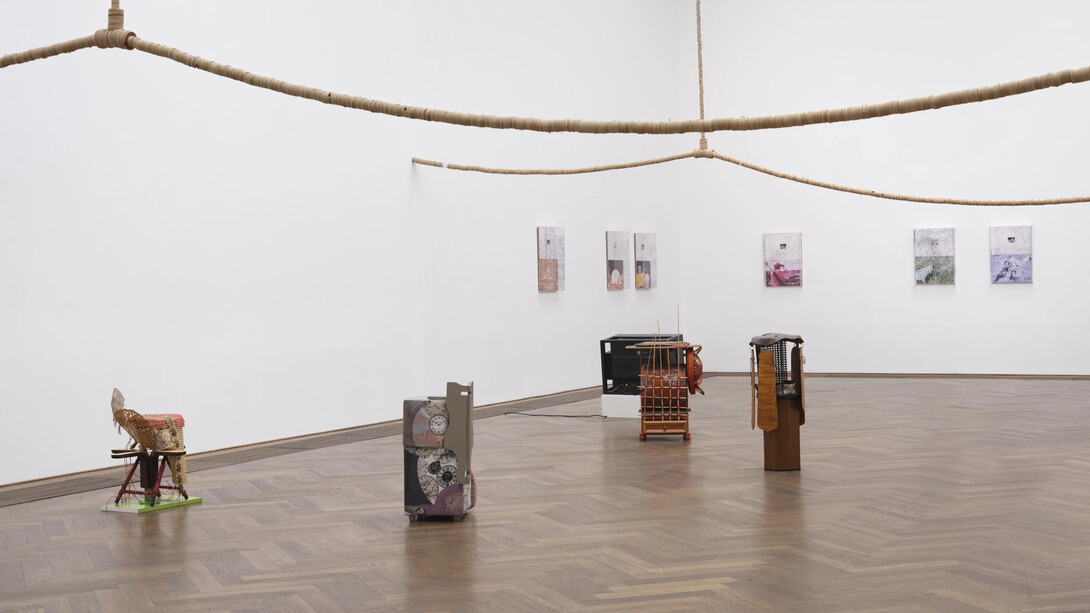 Verschiedene künstler, After the afternoon. Regionale 26, ausstellungsansicht. Mit freundlicher genehmigung der Kunsthalle Basel