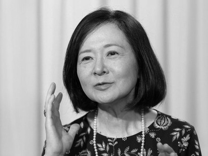 Yoko Ogawa, L’isola dei senza memoria. la Polizia Segreta rimuove anche le più deboli tracce che potrebbero ricondurre a un ricordo