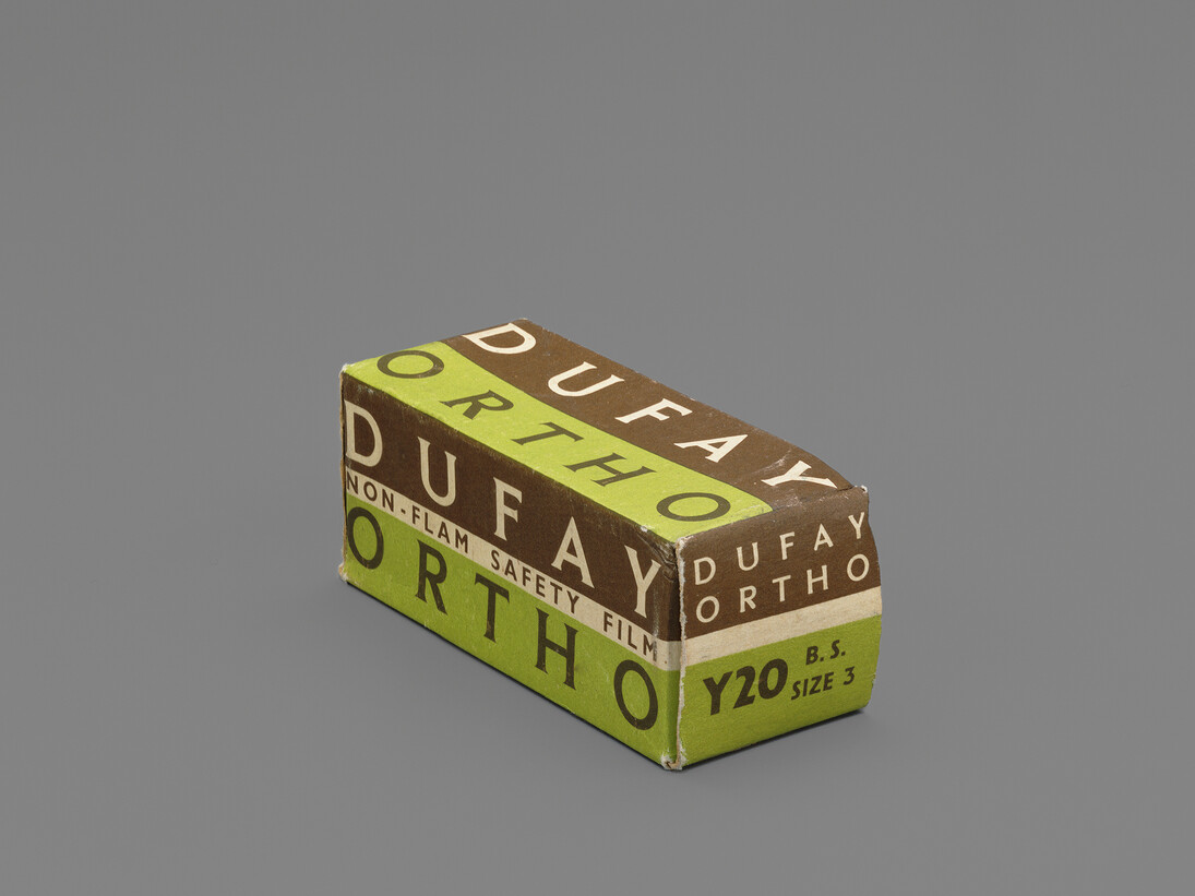 Morgan Fisher, Dufay Ortho Y20 B.S. Size 3 January 1954, 2014, archival pigment print, 40.6 x 50.8 cm, 16 x 20 inches, © the artist, Courtesy Maureen Paley, London
