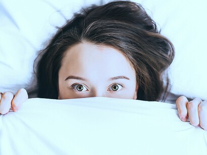 El cerebro elimina basura al dormir