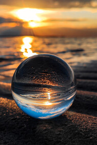 The world is at a dead-end and facing the most serious crisis in history