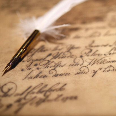 Poema manuscrito: la finalidad de la literatura es proyectarse a las comunidades