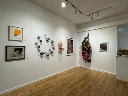 Various artists, Into the now. The time of our lives, exhibition view. Courtesy of The New York Society of Women Artists