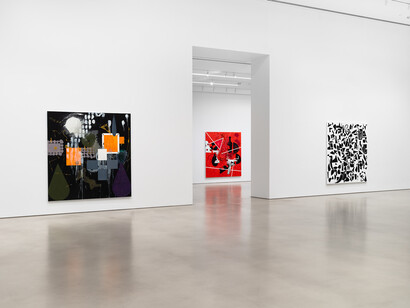 Charline von Heyl at Petzel Gallery, 2023, installation view. Courtesy the artist and Petzel, NYC