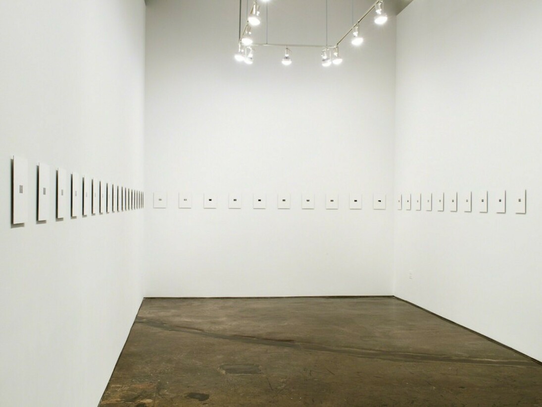 Julio Grinblatt, Exhibition view. Courtesy of Minus Space