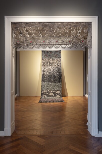 Neriman Polat, Groundless, ausstellungsansicht. Mit freundlicher genehmigung der Zilberman Gallery
