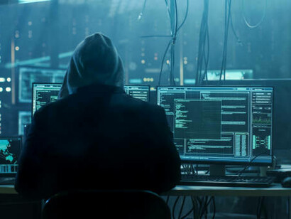 Attacks like phishing, fake news, or oriented malware are gaining important strength
