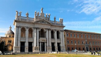 Roma, Basilica di San Giovanni in Laterano, Facciata principale, ph. Anastasia Maria Luciani