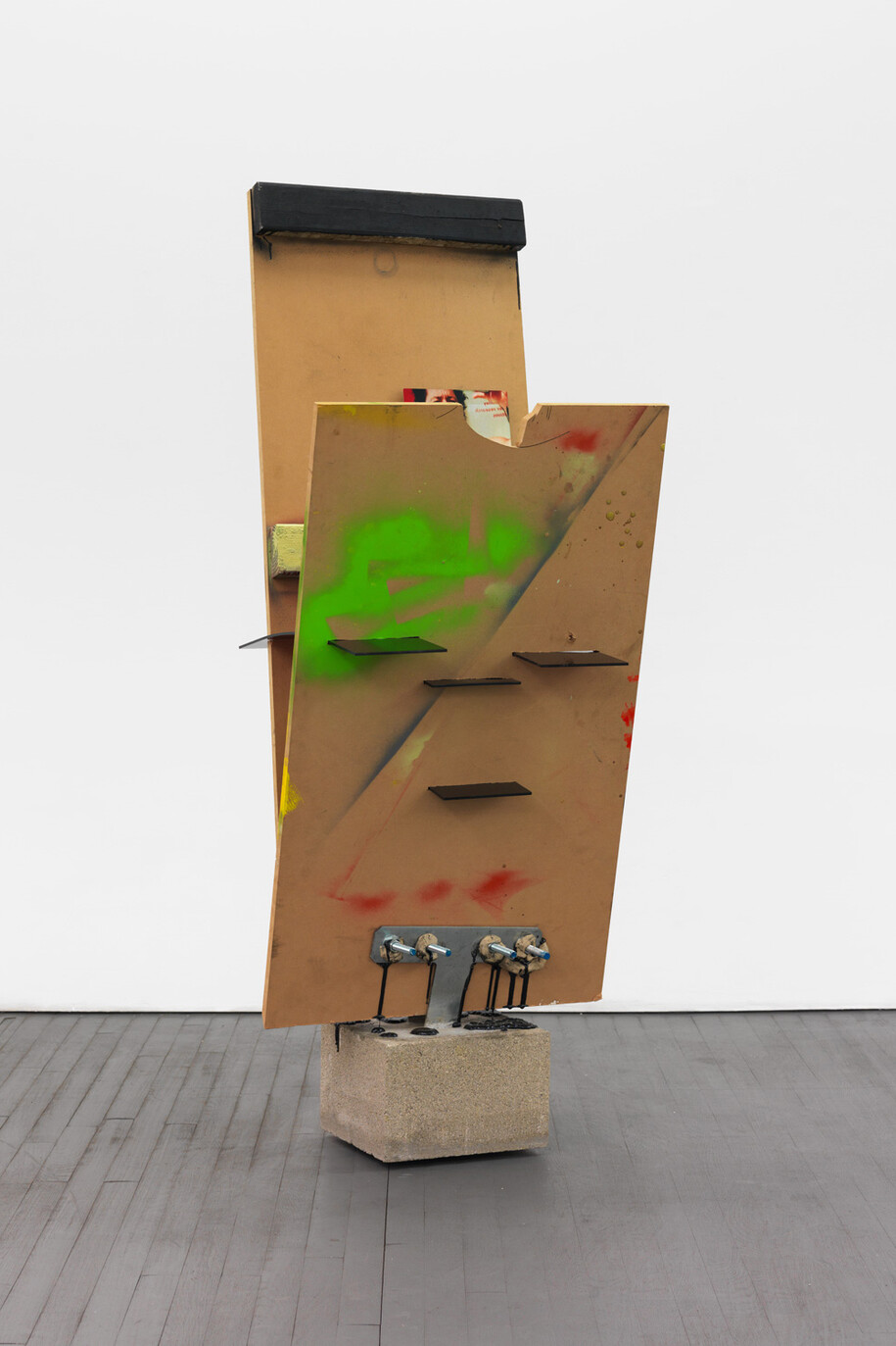 Harry Dodge, My Glassy Essence (Shame in the Cybernetic Fold), 2015, Paper-coated plywood, Plexiglass, MDF, aluminum photo, urethane resin, plastilina, glue, 66 x 26 x 26 inches, 167.6 x 66 x 66 cm