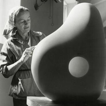 Barbara Hepworth. Courtesy of Musée Rodin