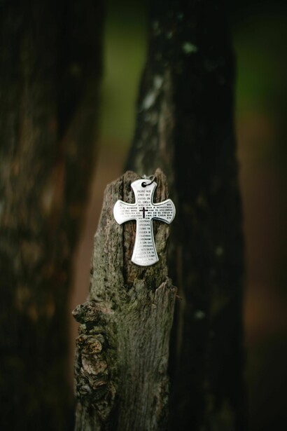 La transformación comienza cuando dejamos de cargar solos con nuestras luchas y abrimos el corazón al acompañamiento de Dios