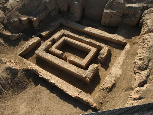 Scavi archeologici presso il Tempio di Uruk nell'Antica Mesopotamia
