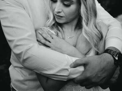 Amore. Sarete degli amanti divini che insieme possono sperimentare quegli stati di coscienza verso la consapevolezza che siamo esseri divini per andare oltre il confine dei confini