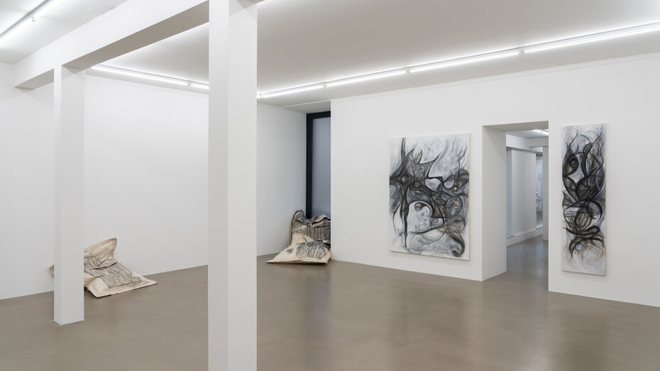 Peppi Bottrop, Wait till the end, ausstellungsansicht. Mit freundlicher genehmigung von Meyer Riegger