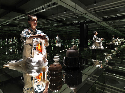 Rirkrit Tiravanija, Untitled (running out of time), 2013, featuring performance by Mai Ueda. Photo courtesy of MONA Museum of Old and New Art, Hobart, Tasmania, Australia/Rémi Chauvin.