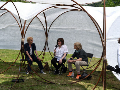 Dora Stiefelmeier, Gülsün Karamustafa and Cecilia Casorati, photo credit: Gino Di Paolo