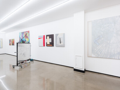 Martine Poppe, Analogical Change (Two Figures Documented From Above), Oil On Polyester Restoration Fabric, 160x120cm (2014)