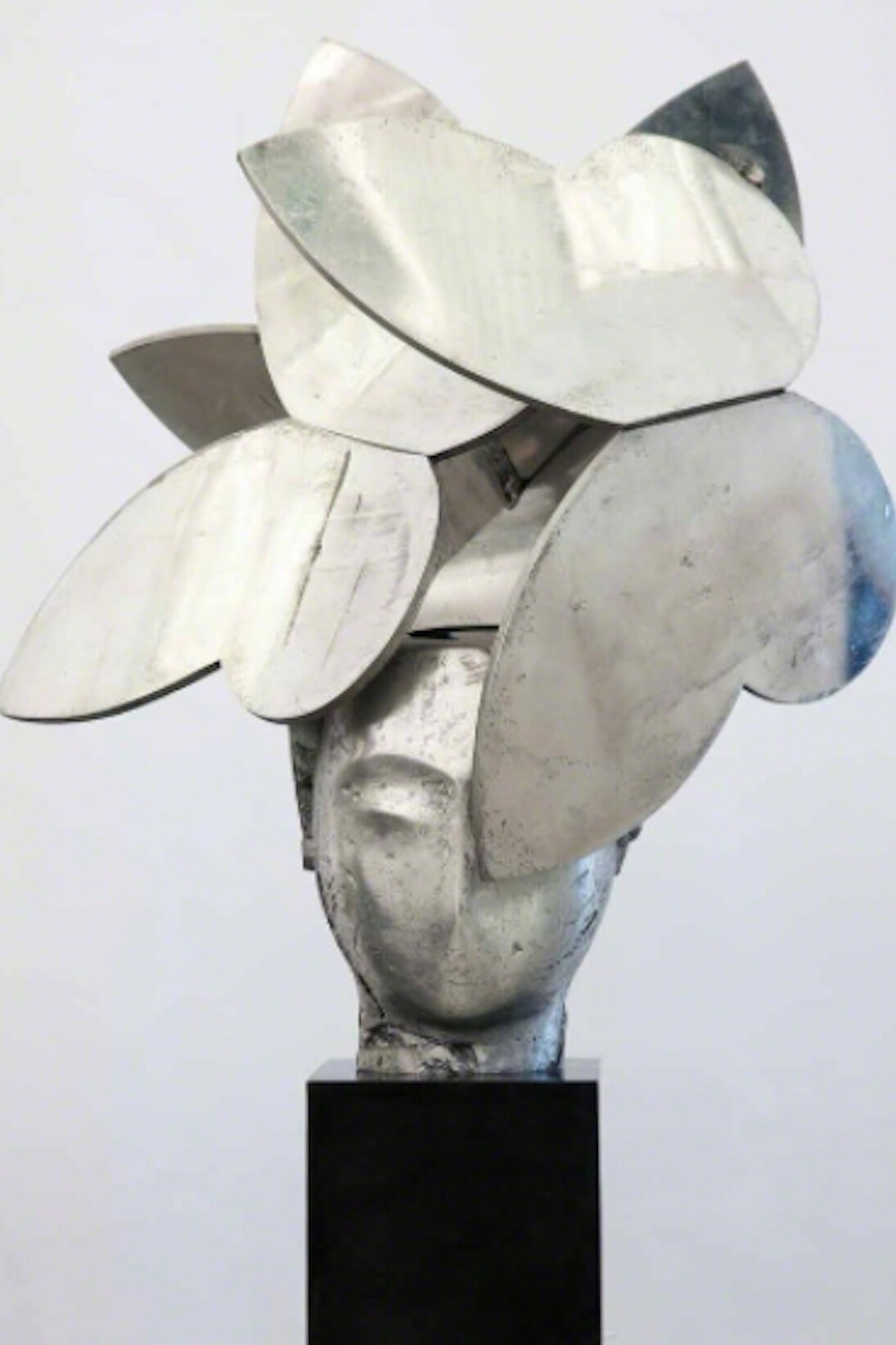 Manolo Valdés. Courtesy of Opera Gallery