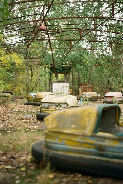 Parco di attrazione per bambini nella città abbandonata Pripyat, vicino alla centrale nucleare di Chernobyl