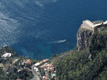 Il Monastero e il mare