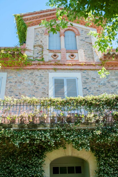 Fachada principal de la Torre de Sunyer. Foto: Thalía Olszewski Ibáñez