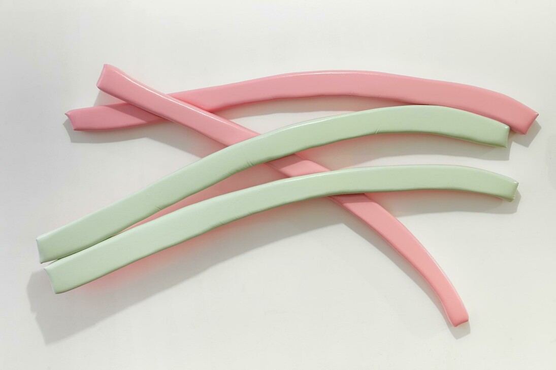 Justin Adian
Wayfaring, 2015
Oil enamel on canvas over ester foam
121,92 x 198,12 x 20,32 cm
48 x 78 x 8 inches
© Justin Adian
Courtesy of the artist and Almine Rech Gallery