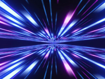 La luz puede ser absorbida o desviada por materia, las ondas gravitacionales atraviesan prácticamente todo sin alterarse y  la colisión de agujeros negros, que no emiten luz visible, puede ser detectada mediante las ondas gravitacionales que generan