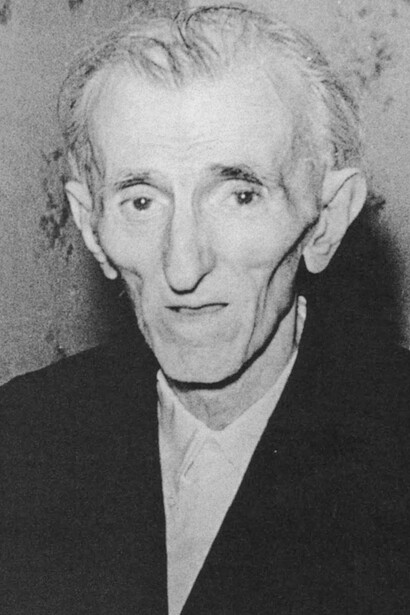 Tesla é reverenciado como um dos maiores gênios da história da ciência, e suas contribuições continuam a influenciar a tecnologia atualmente