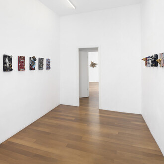 Artistes divers, Critical girls, vue de l'exposition. Avec l'aimable autorisation de Xippas