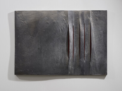 Hermann Josef Runggaldier, S.t. 2014, legno di tiglio, foglia di piombo, acrilico 