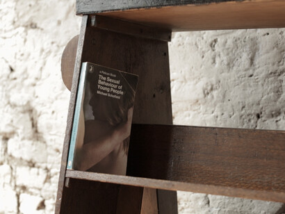 Ruaidhri Ryan Belt Craft Studios (2014) Film still. Courtesy the artist.