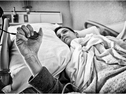 Cada año mueren 8,2 millones de personas a causa del cáncer en todo el mundo. Foto de Angelo Merendino