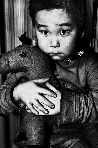 Jacob Aue Sobol. From the series Arrivals and Departures, Untitled #18, 2012. Gelatin Silver Print © Jacob Aue Sobol, Courtesy Yossi Milo Gallery, New York