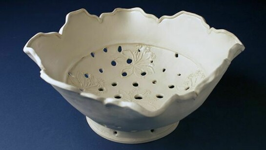 Christine Owen, Voysey colander I , porcelain