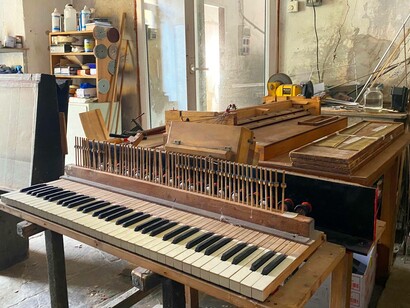 Scorci del laboratorio di Egidio Galvan, Borgo Valsugana, Trentino-Alto Adige, Italia