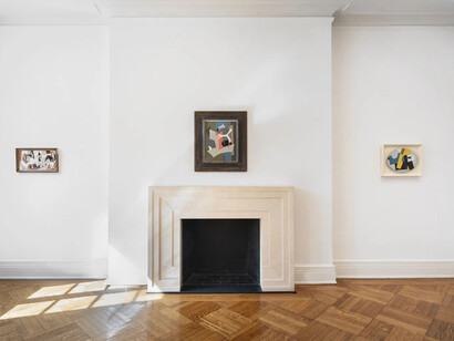 Esphyr Slobodkina, An unbound creativity, exhibition view. Courtesy of Rosenberg & Co.