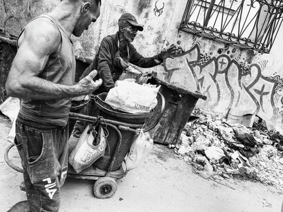 Havana bathed in the most beautiful light. Cuba 2025. Courtesy of Leica Gallery