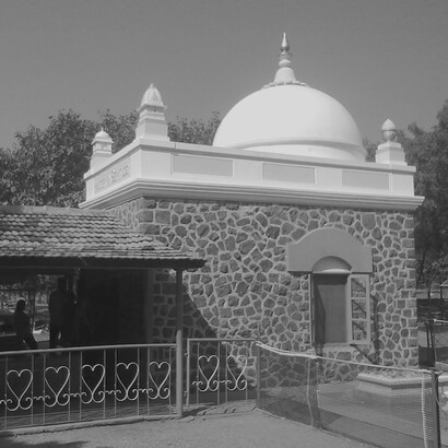 Tumba de Meher Baba en Meherabad, Ahmednagar, India