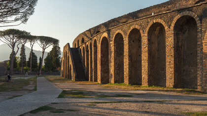 Anfiteatro romano de Pompeya, plaza exterior. Ciudad metropolitana de Nápoles, Italia