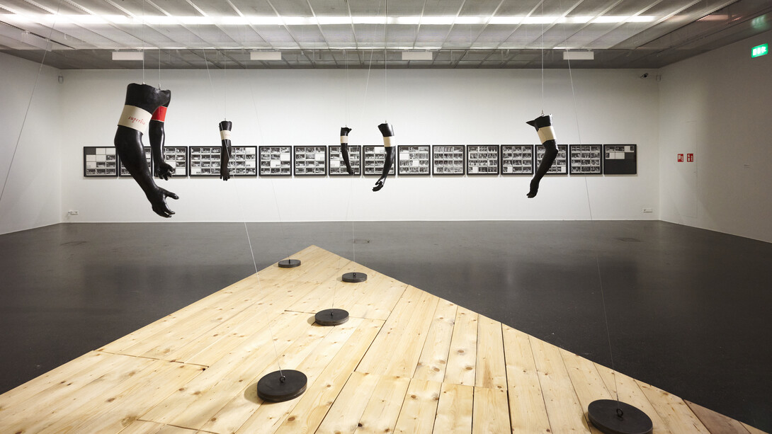 Simon Wachsmuth, Evil spirits, measures for revitalization, exhibition view. Courtesy of Lentos Kunstmuseum