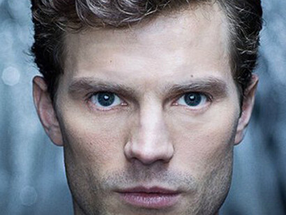 Jamie Dornan da vida a Christian Grey, magnate joven y apuesto con una vida sexual algo atormentada