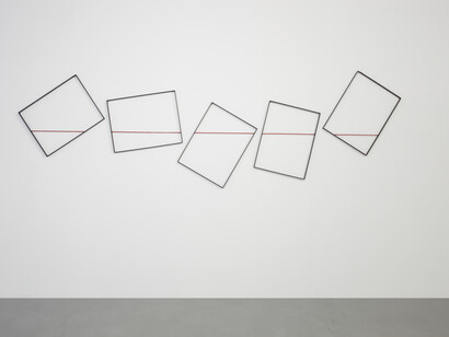 Grazia Varisco. Quadri comunicanti filo rosso, 2008