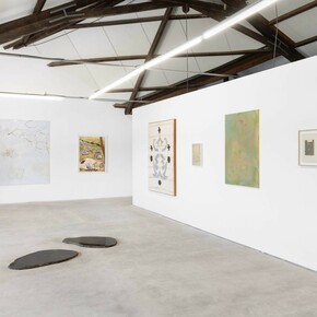 Various artists, Soft ground, exhibition view. Courtesy of Kubikgallery