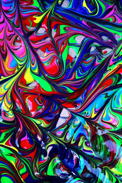 Un insieme confuso di colori.  Il nostro sistema visivo consente di distinguere le caratteristiche più importanti degli oggetti che ci circondano, la forma, i movimenti, la localizzazione nello spazio, gli orientamenti , di cogliere il significato delle espressioni facciali dei nostri interlocutori, come la tristezza, il disgusto, la felicità, la sorpresa e la rabbia