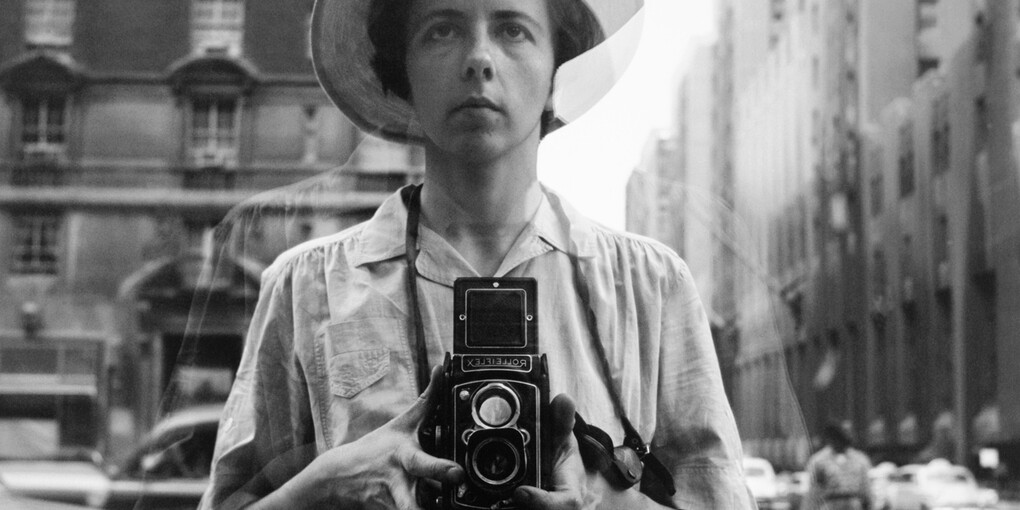 Vivian Maier, Self-Portrait, Undated, 40x50 cm(16x20 inch.) , © Vivian Maier/Maloof Collection, Courtesy Howard Greenberg Gallery, New York