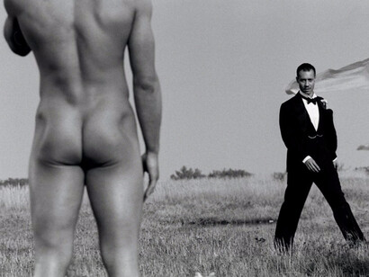 Isaac Julien, Masquerade No3, 1989. Courtesy of Galerie Ron Mandos